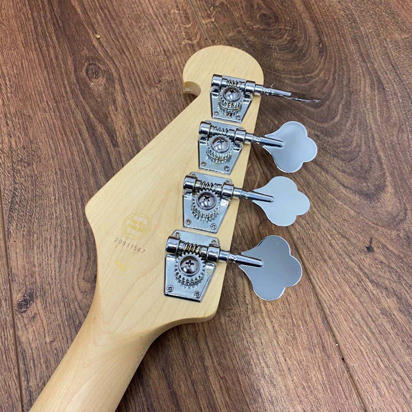 Pre-Owned SX Standard Series P Bass - Sunburst