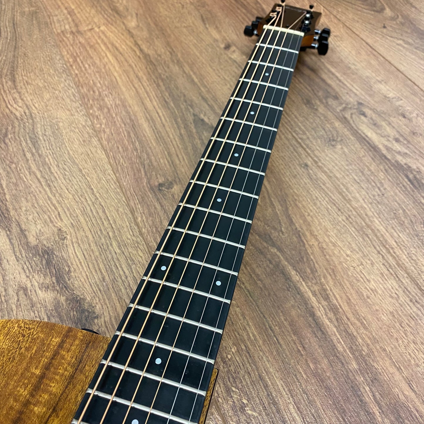 Pre-Owned Enya EA-X1CE Cutaway Electro-Acoustic - Koa