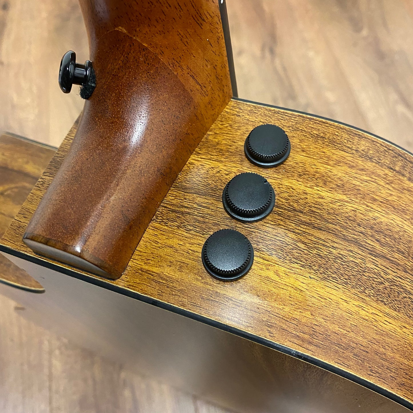 Pre-Owned Enya EA-X1CE Cutaway Electro-Acoustic - Koa