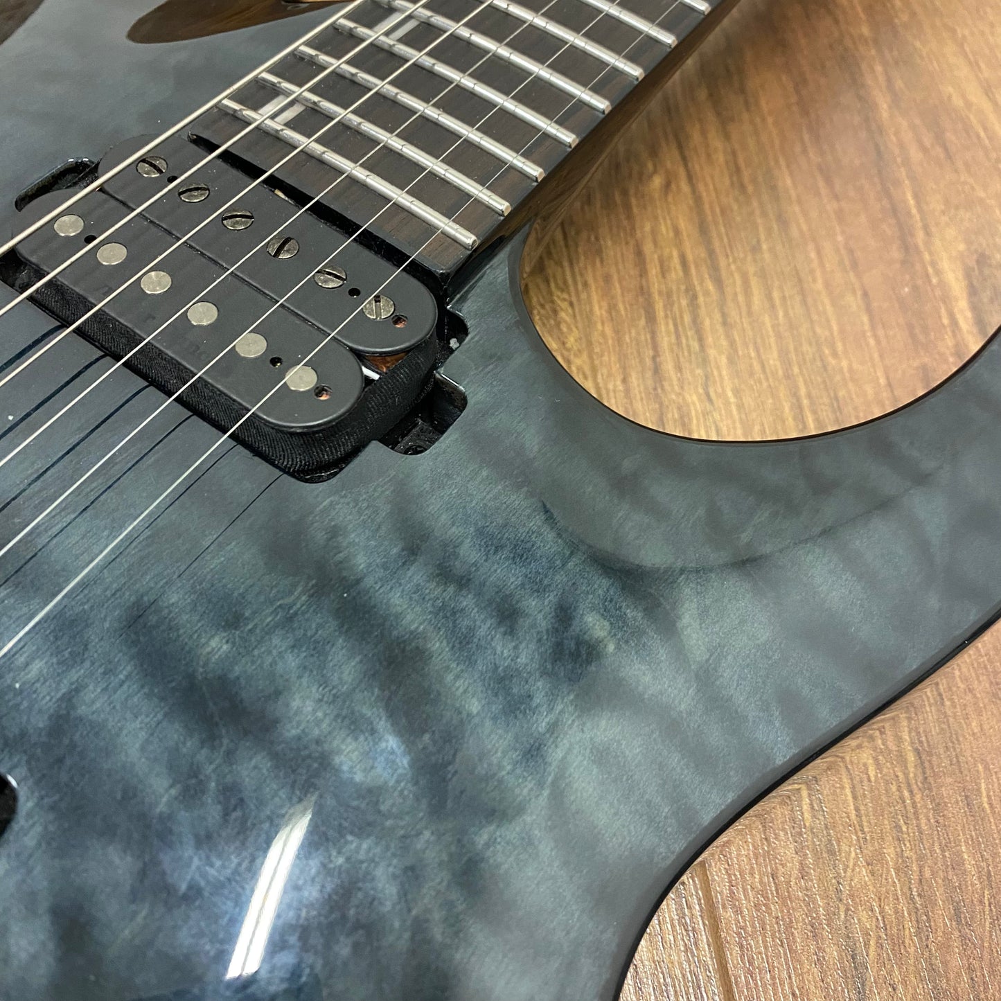Pre-Owned ESP LTD H-1001 QM - See Thru Black
