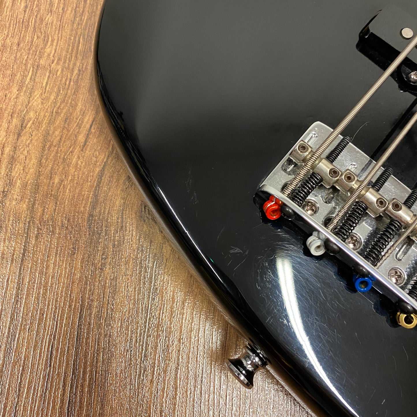 Pre-Owned Fender American S1 Jazz Bass - Black - 2004