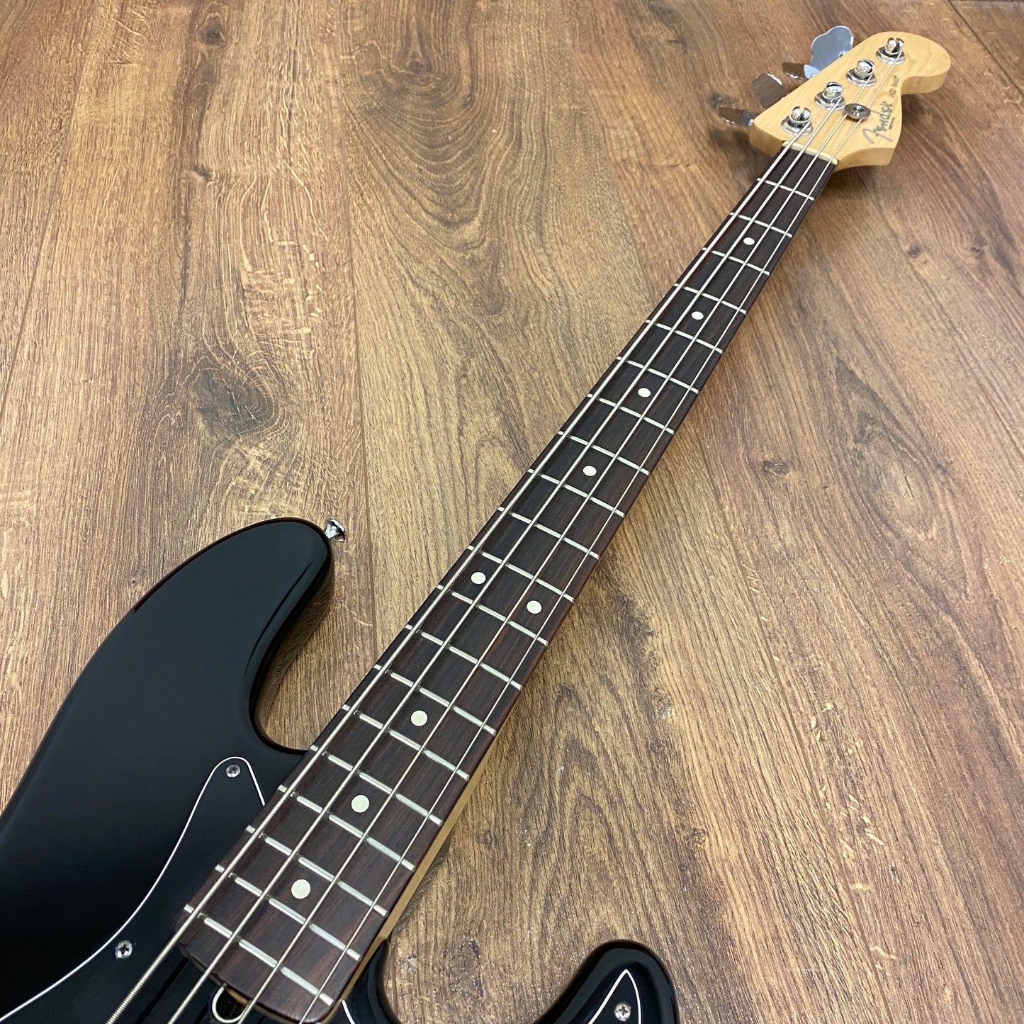 Pre-Owned Fender American S1 Jazz Bass - Black - 2004