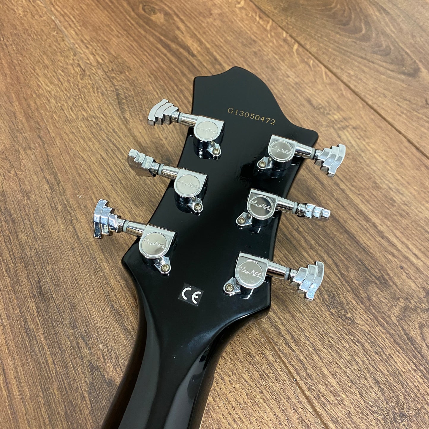 Pre-Owned Hagstrom Ultra Swede - Golden Eagle Burst