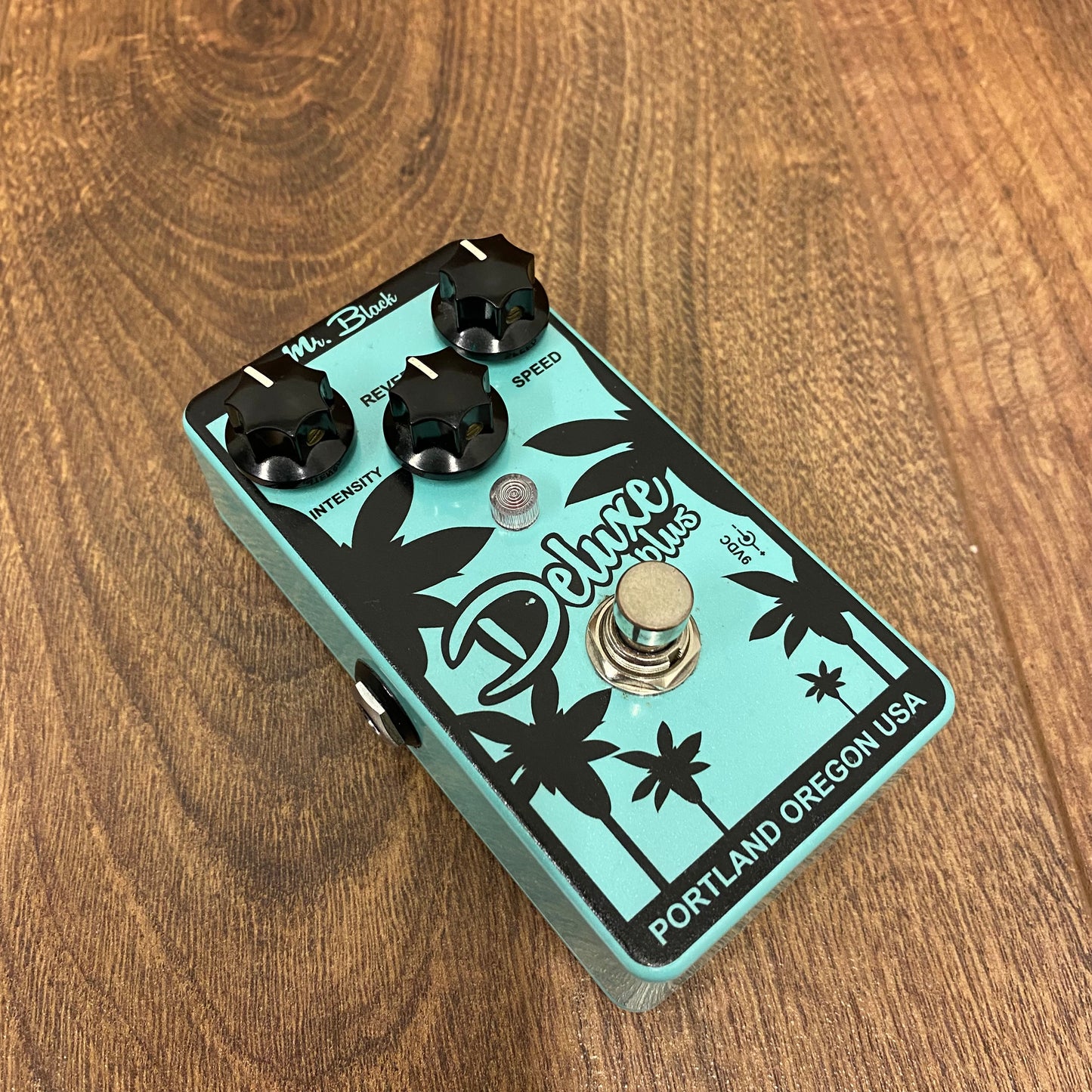 Pre-Owned Mr Black Deluxe Plus Reverb & Tremolo Pedal