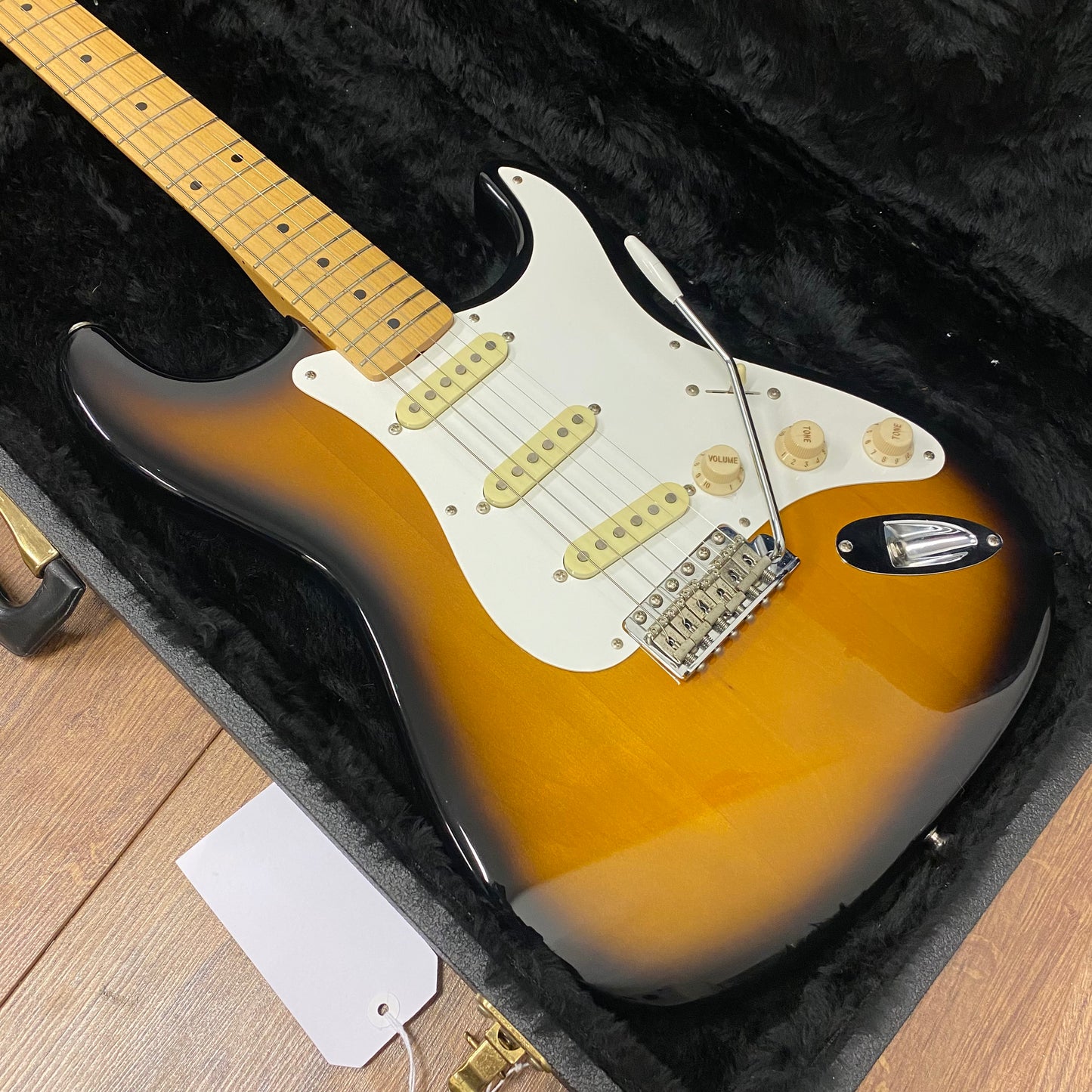 Pre-Owned Fender MIJ ST-57 '50s Stratocaster - 2-Tone Sunburst - 1996