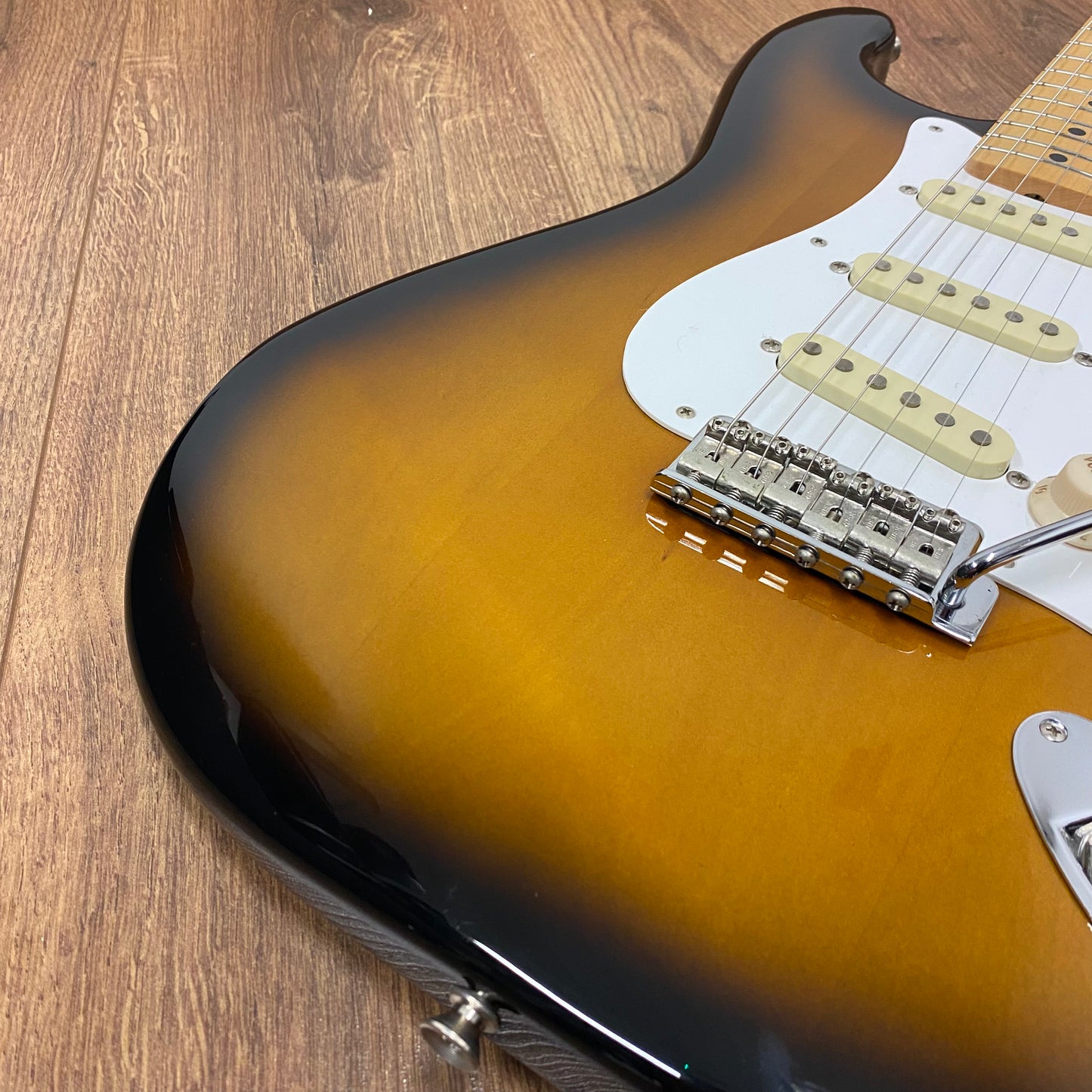 Pre-Owned Fender MIJ ST-57 '50s Stratocaster - 2-Tone Sunburst - 1996