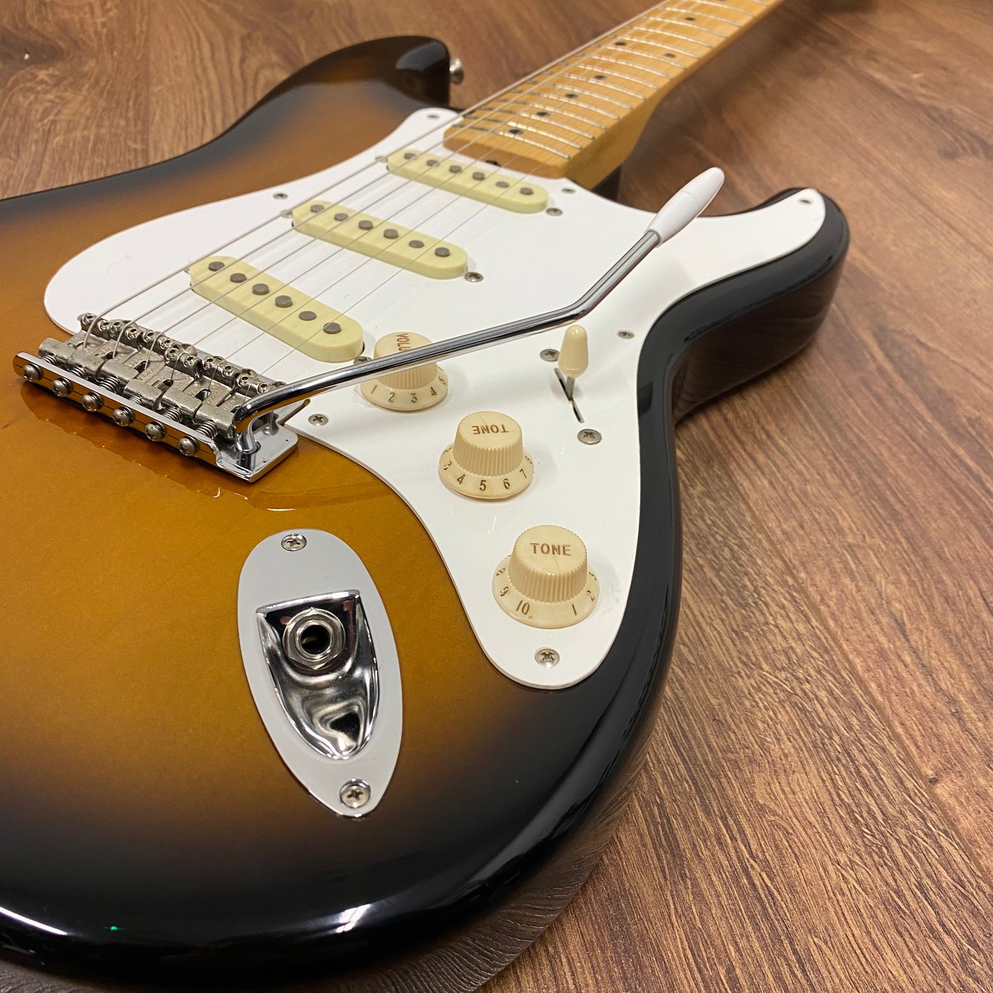 Pre-Owned Fender MIJ ST-57 '50s Stratocaster - 2-Tone Sunburst - 1996