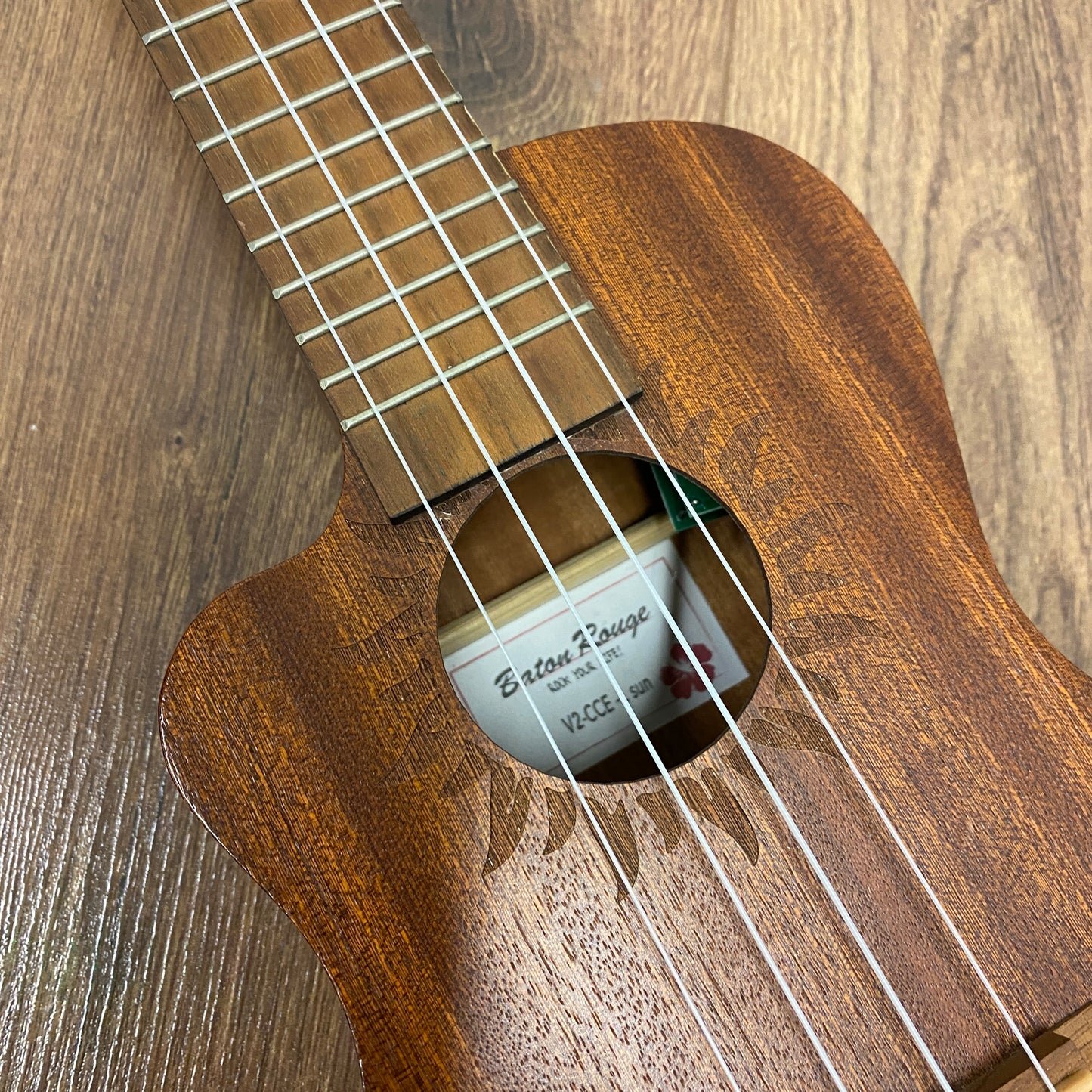 Pre-Owned Baton Rouge V2-CCE-L Sun Left Handed Concert Electro Ukulele