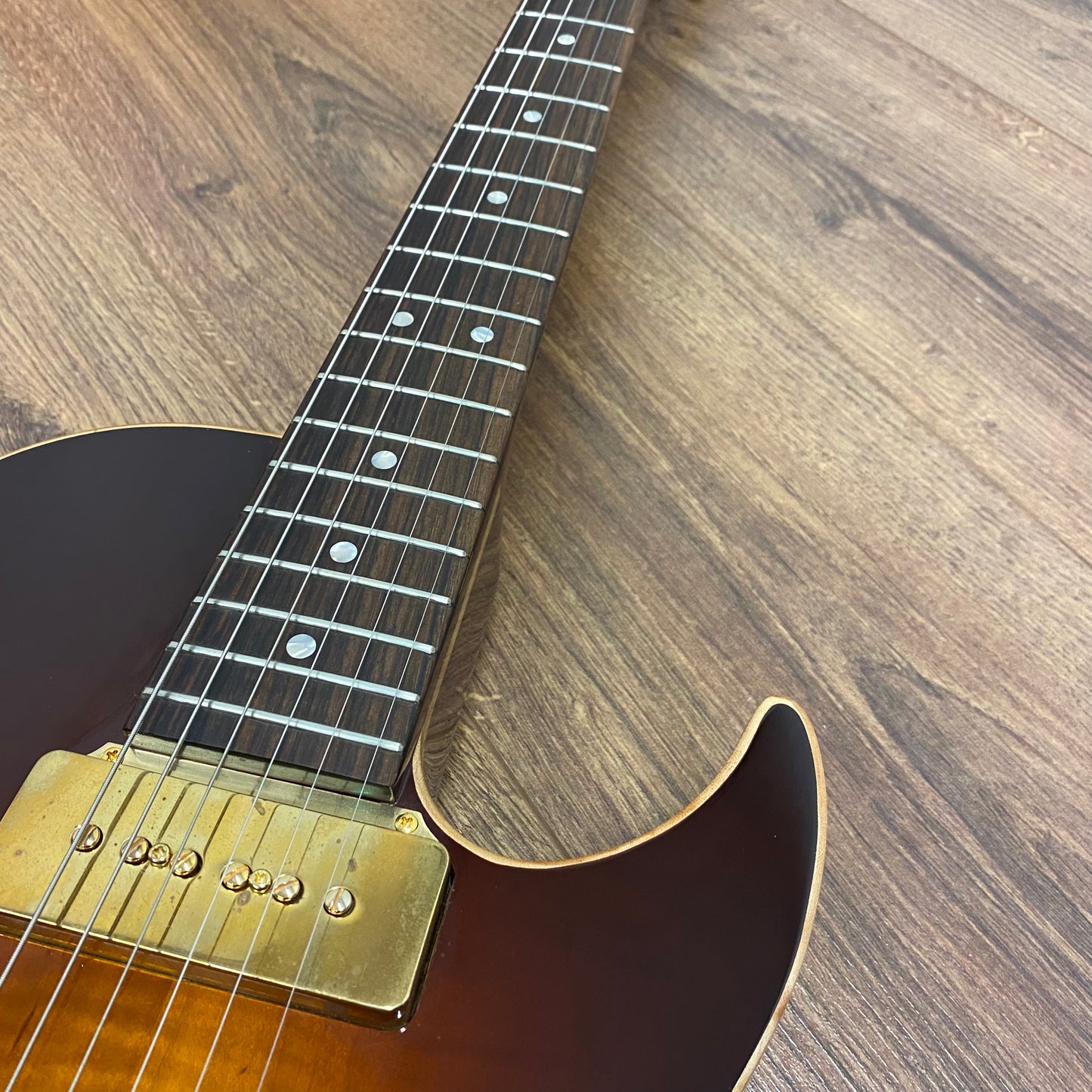 Pre-Owned B&G Guitars Little Sister Crossroad P90 - Tobacco Burst
