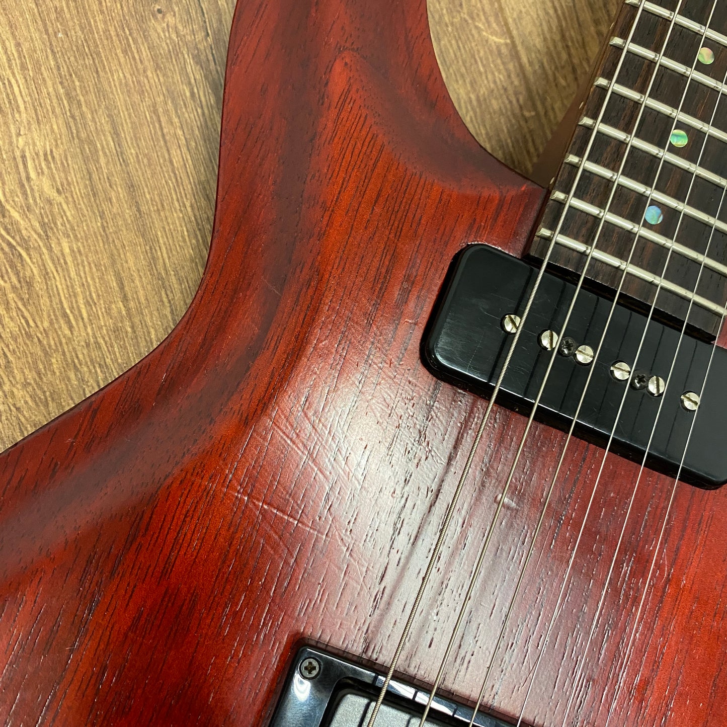Pre-Owned JJ Jewel w/ Bareknuckle Nantucket P90s - Cherry Red