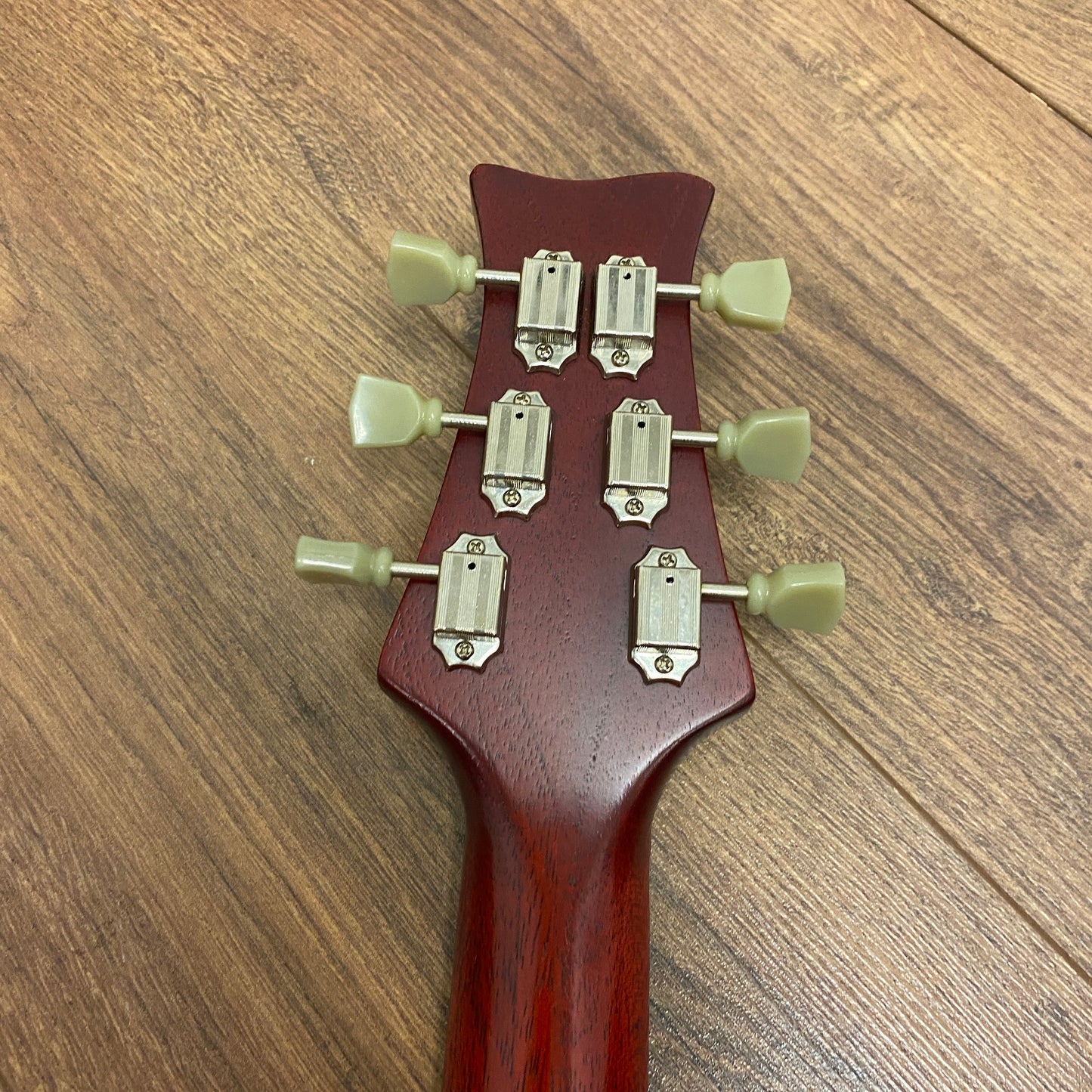 Pre-Owned JJ Jewel w/ Bareknuckle Nantucket P90s - Cherry Red