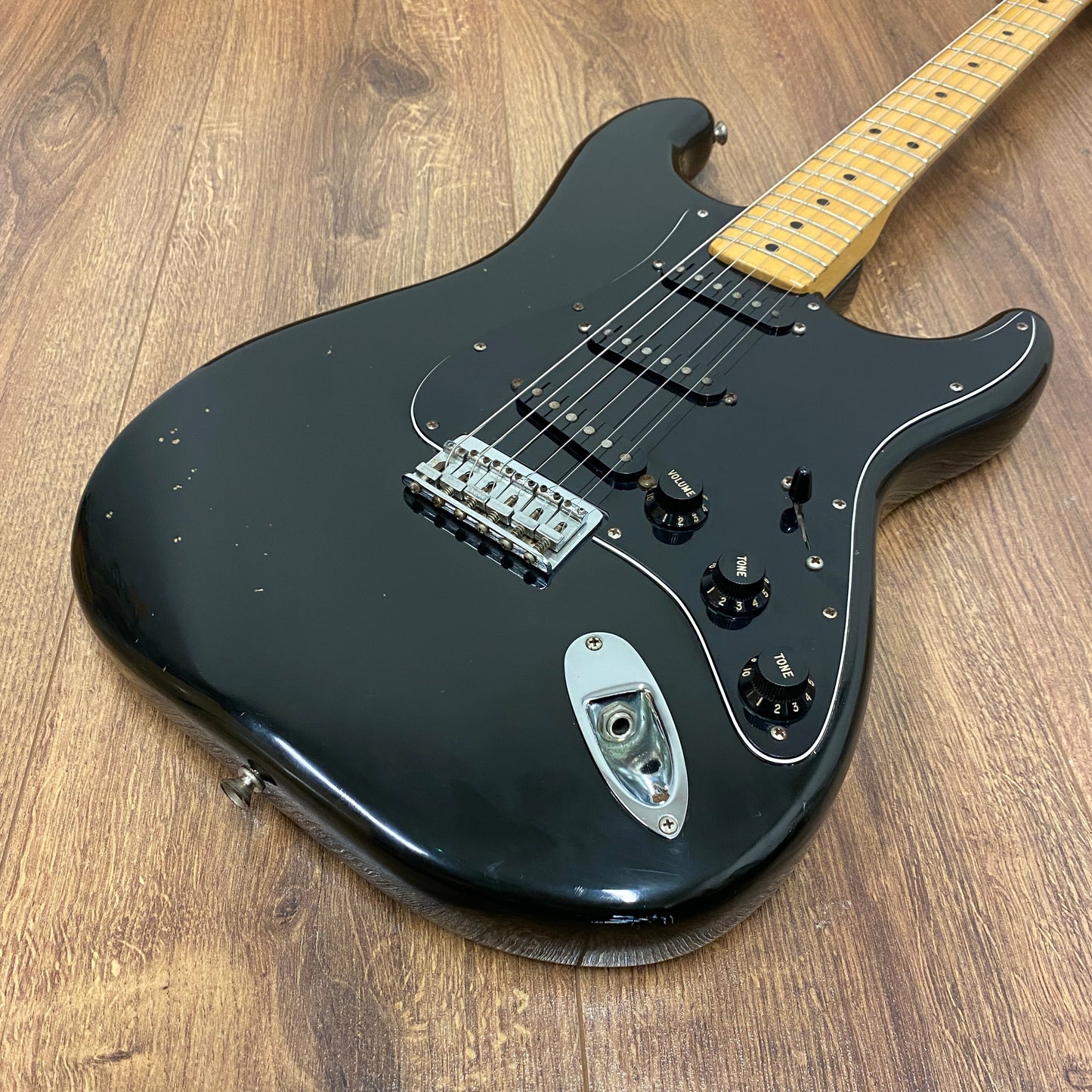 Pre-Owned Fender Hardtail Stratocaster - Black - 1979 / 81