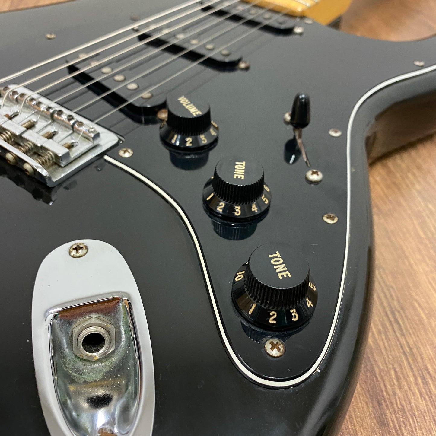 Pre-Owned Fender Hardtail Stratocaster - Black - 1979 / 81