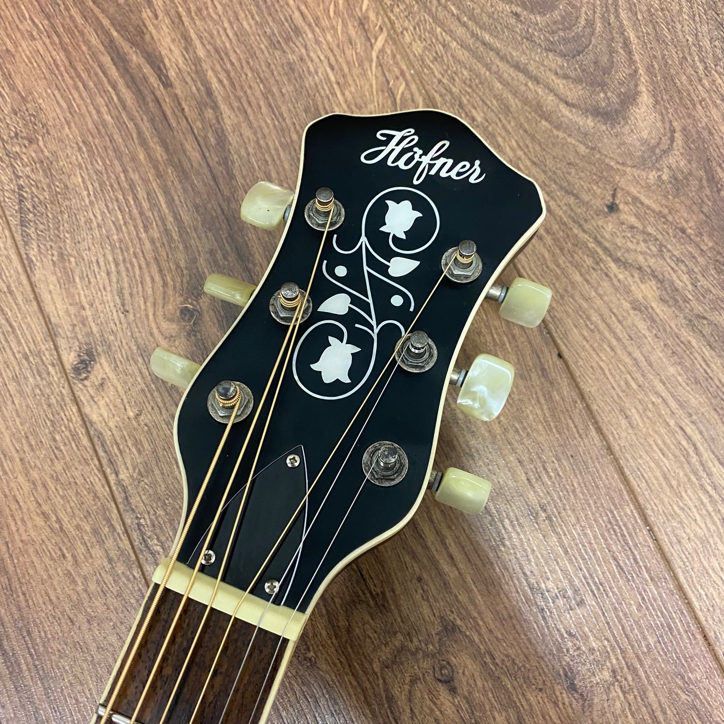 Pre-Owned Hofner HCT-RG-VN Resonator - Antique Natural