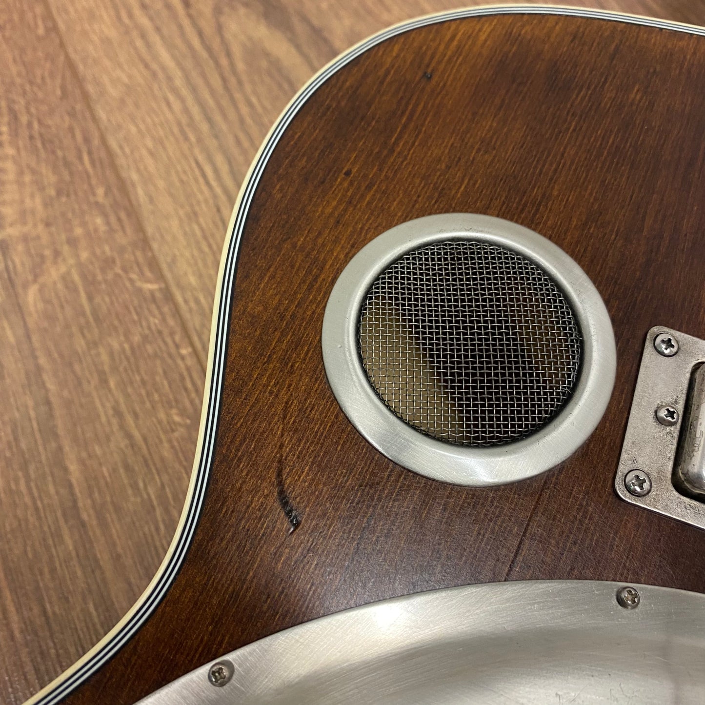 Pre-Owned Hofner HCT-RG-VN Resonator - Antique Natural