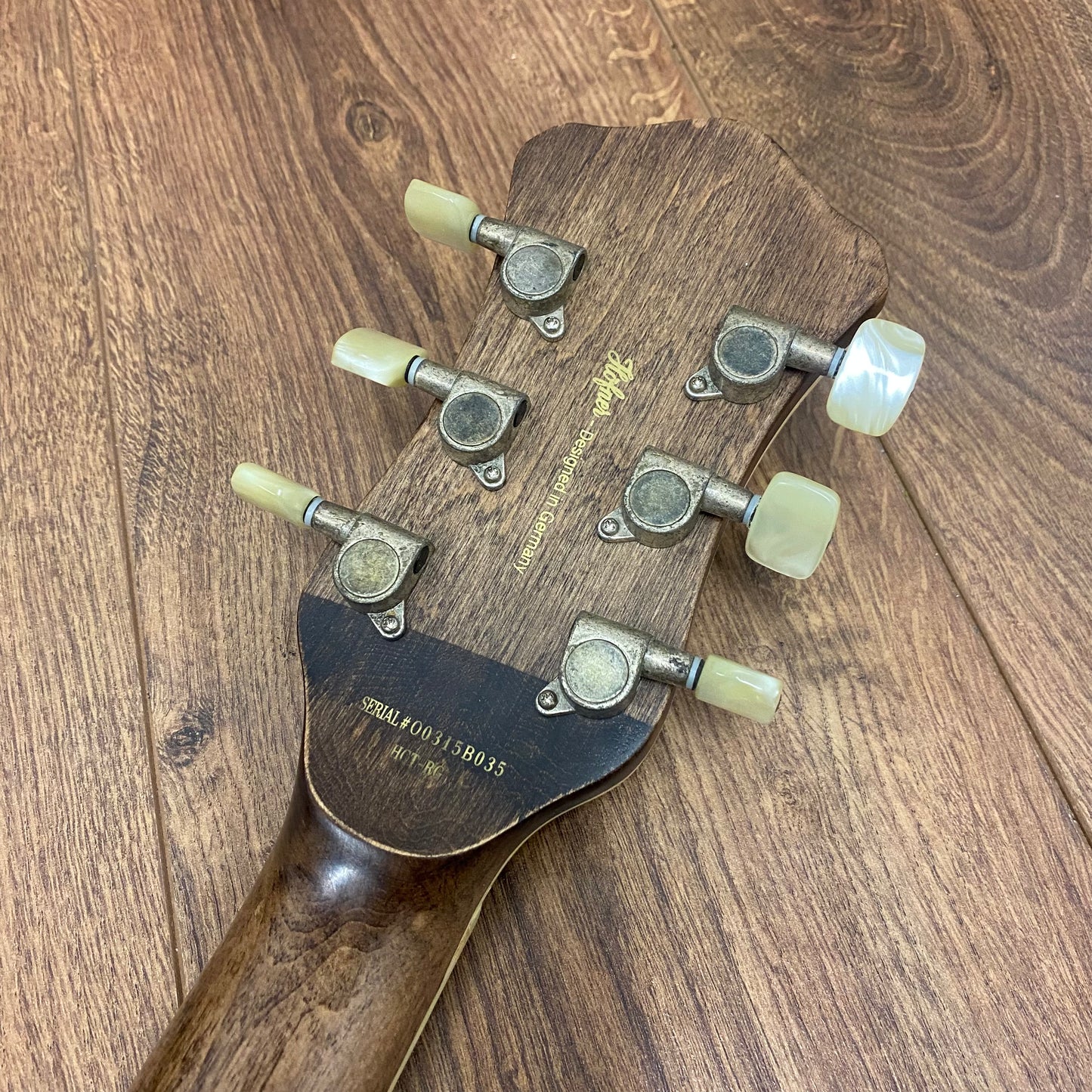 Pre-Owned Hofner HCT-RG-VN Resonator - Antique Natural
