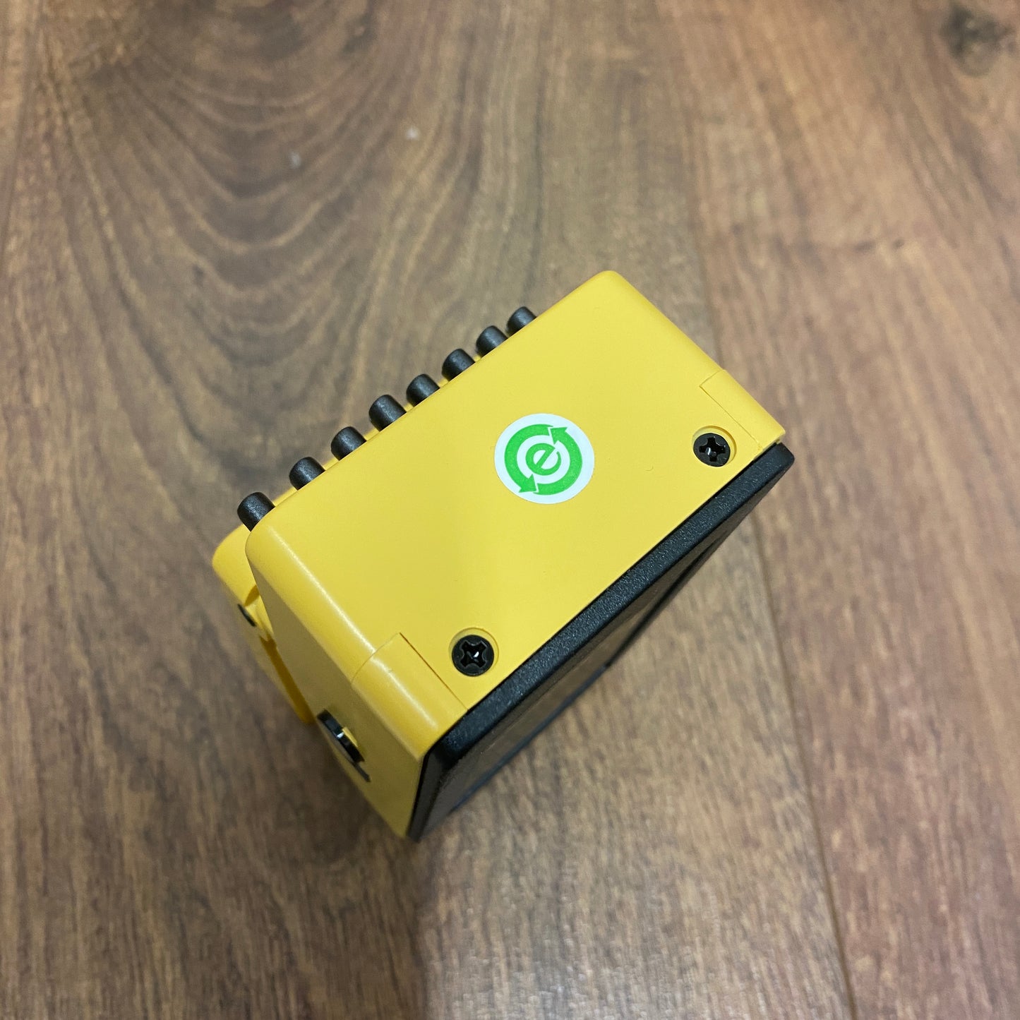 Pre-Owned Behringer EQ700 EQ Pedal