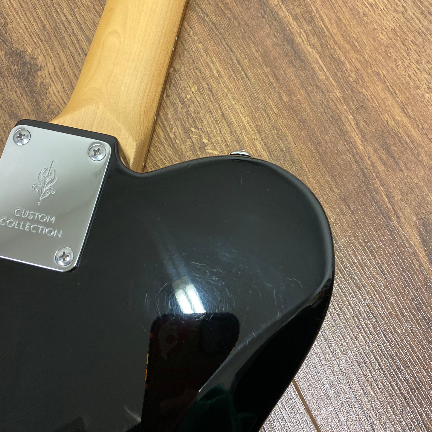 Pre-Owned Michael Kelly 1955 Custom Collection - Striped Ebony