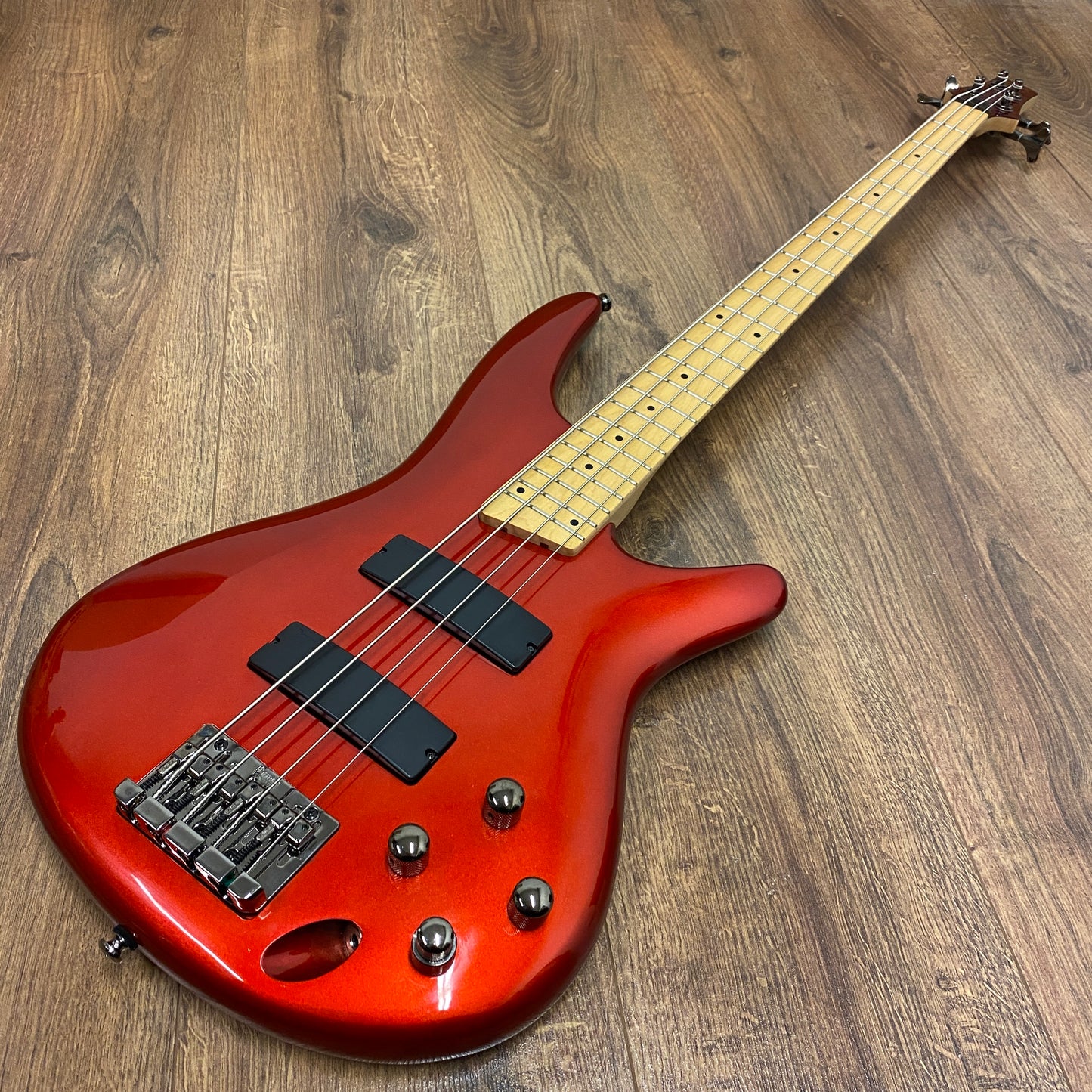 Pre-Owned Ibanez SR300M - Candy Apple Red