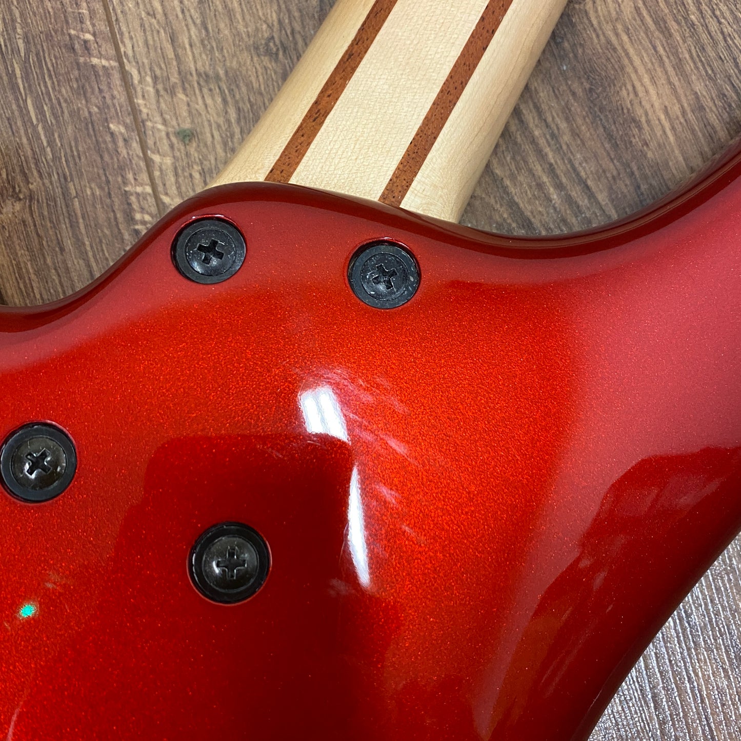 Pre-Owned Ibanez SR300M - Candy Apple Red