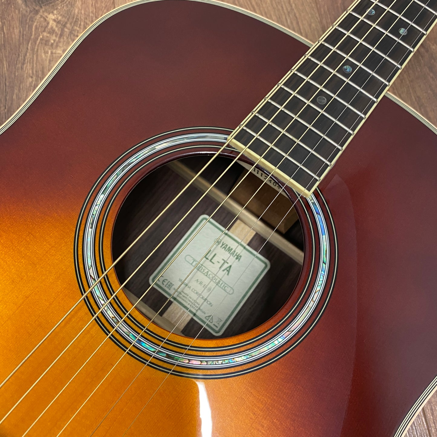 Pre-Owned Yamaha LL-TA Transacoustic - Brown Sunburst