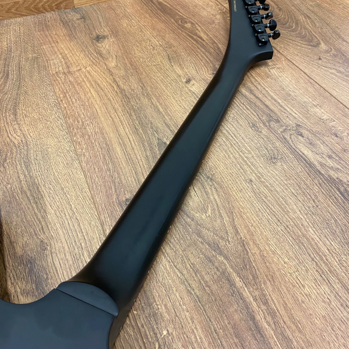 Pre-Owned Epiphone Gothic '58 Explorer - Pitch Black - 2015