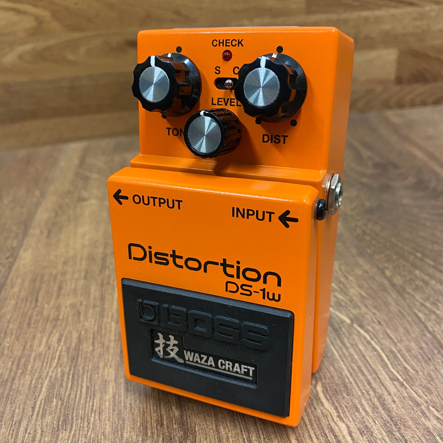 Pre-Owned Boss DS-1W Waza Craft Distortion Pedal