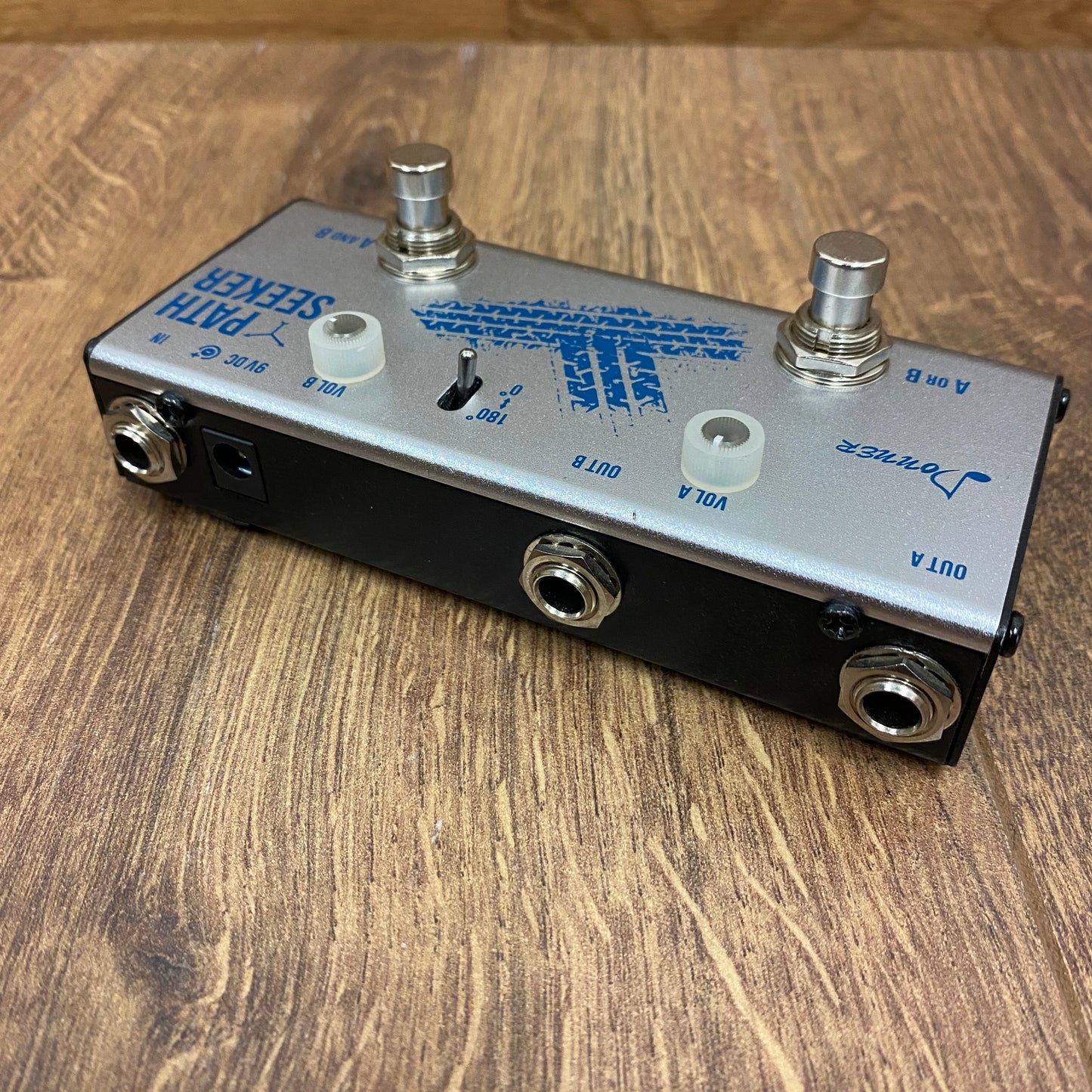 Pre-Owned Donner Path Seeker ABY Switching Pedal