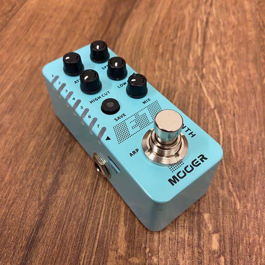Pre-Owned Mooer E7 Synth Pedal