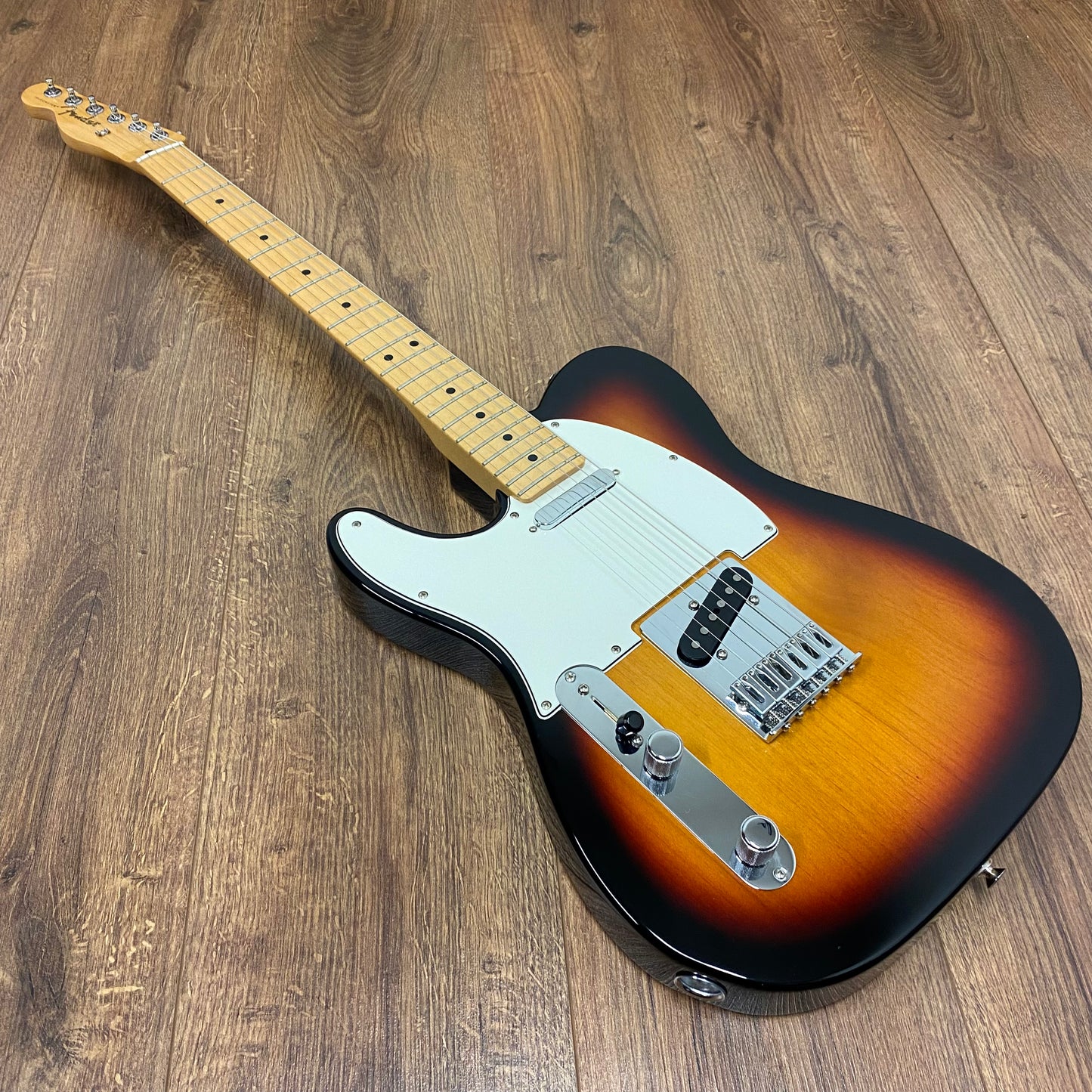 Pre-Owned Fender Player Telecaster - Left Handed - 3-Tone Sunburst