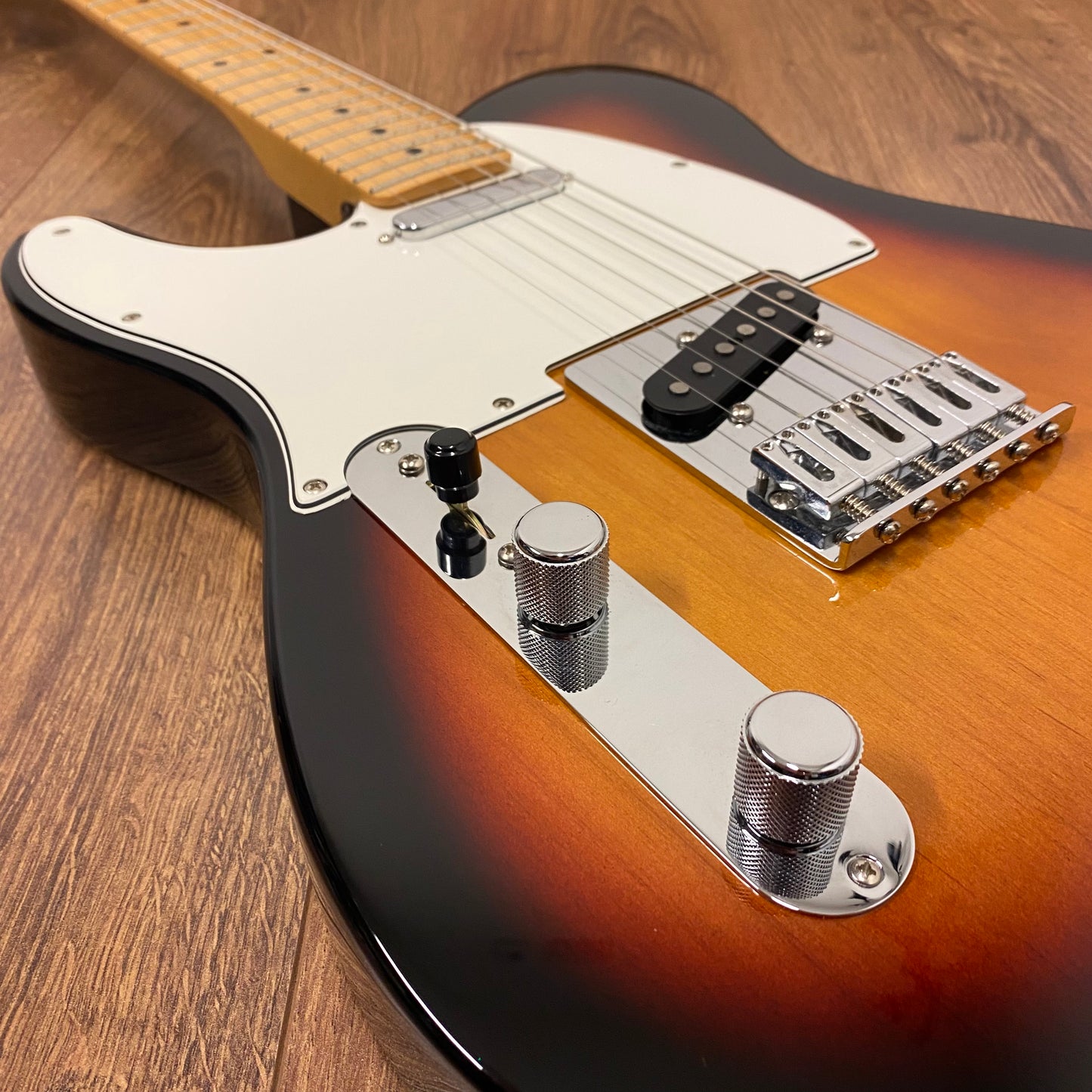 Pre-Owned Fender Player Telecaster - Left Handed - 3-Tone Sunburst