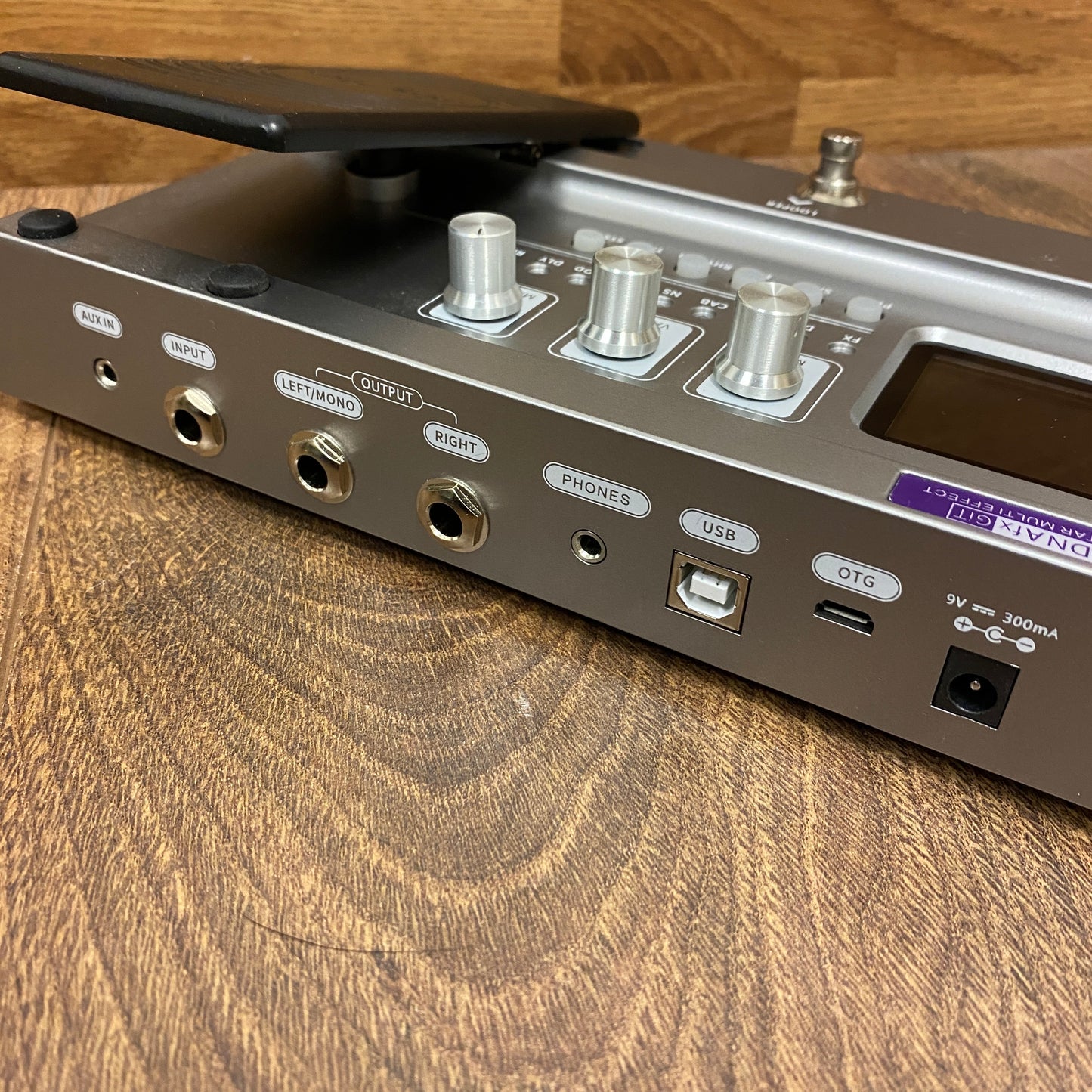 Pre-Owned Harley Benton DNAfx GiT Multi-Effects Pedal