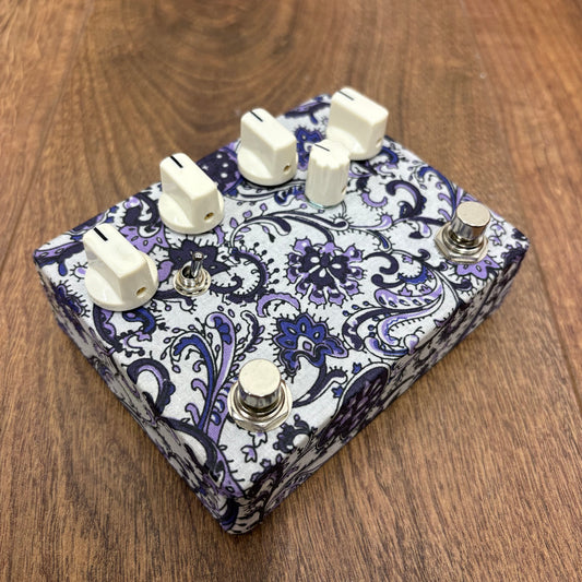 Pre-Owned Hubcap John El Duderino Dual Overdrive & Octave Boost - Paisley