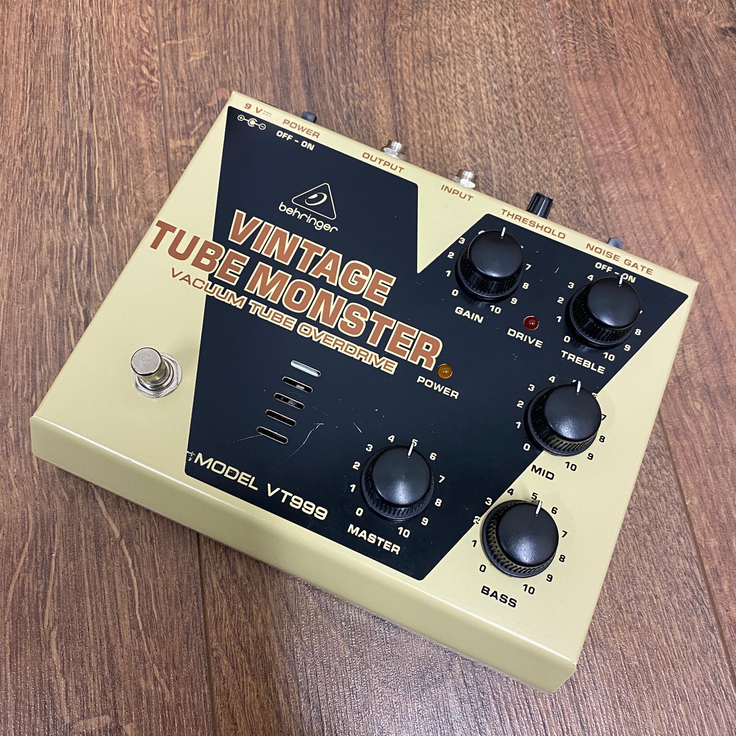 Pre-Owned Behringer VT999 Tube Master Distortion/Overdrive Pedal