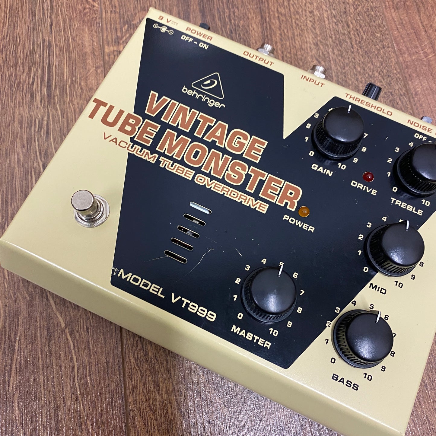 Pre-Owned Behringer VT999 Tube Master Distortion/Overdrive Pedal