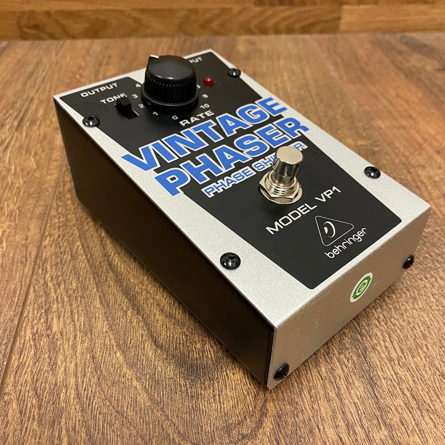 Pre-Owned Behringer VP1 Vintage Phaser Pedal