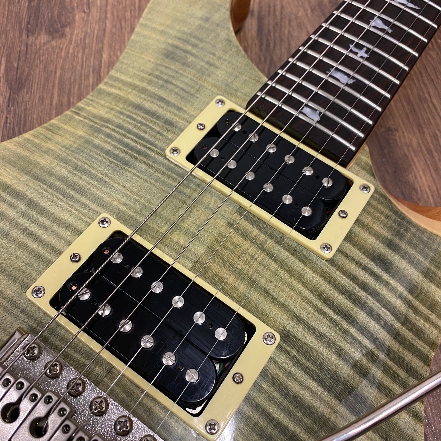 Pre-Owned PRS SE Custom 24 - Trampas Green