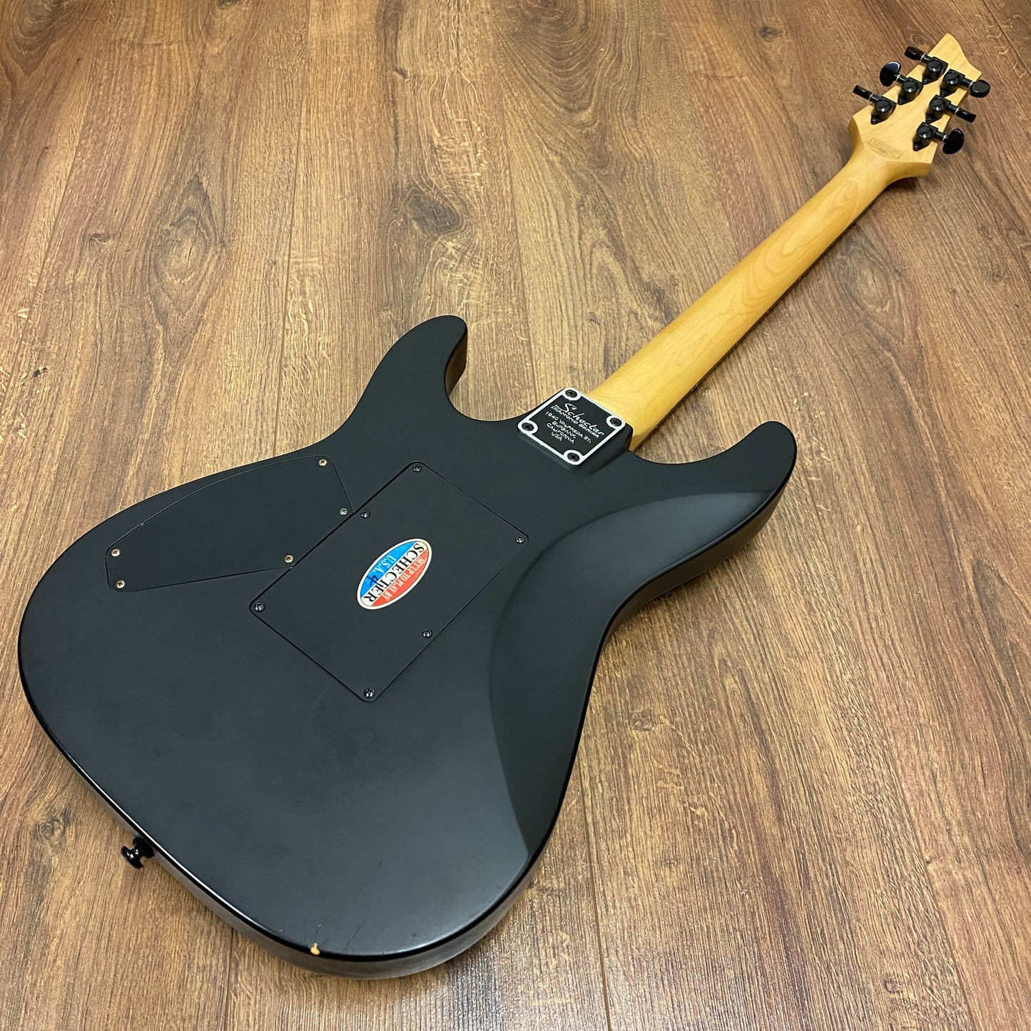 Pre-Owned Schecter Damien 6 Floyd Rose - Satin Black