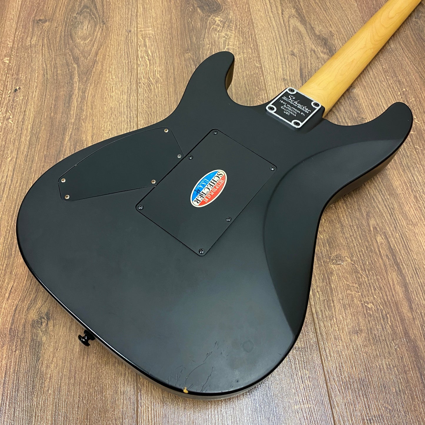 Pre-Owned Schecter Damien 6 Floyd Rose - Satin Black