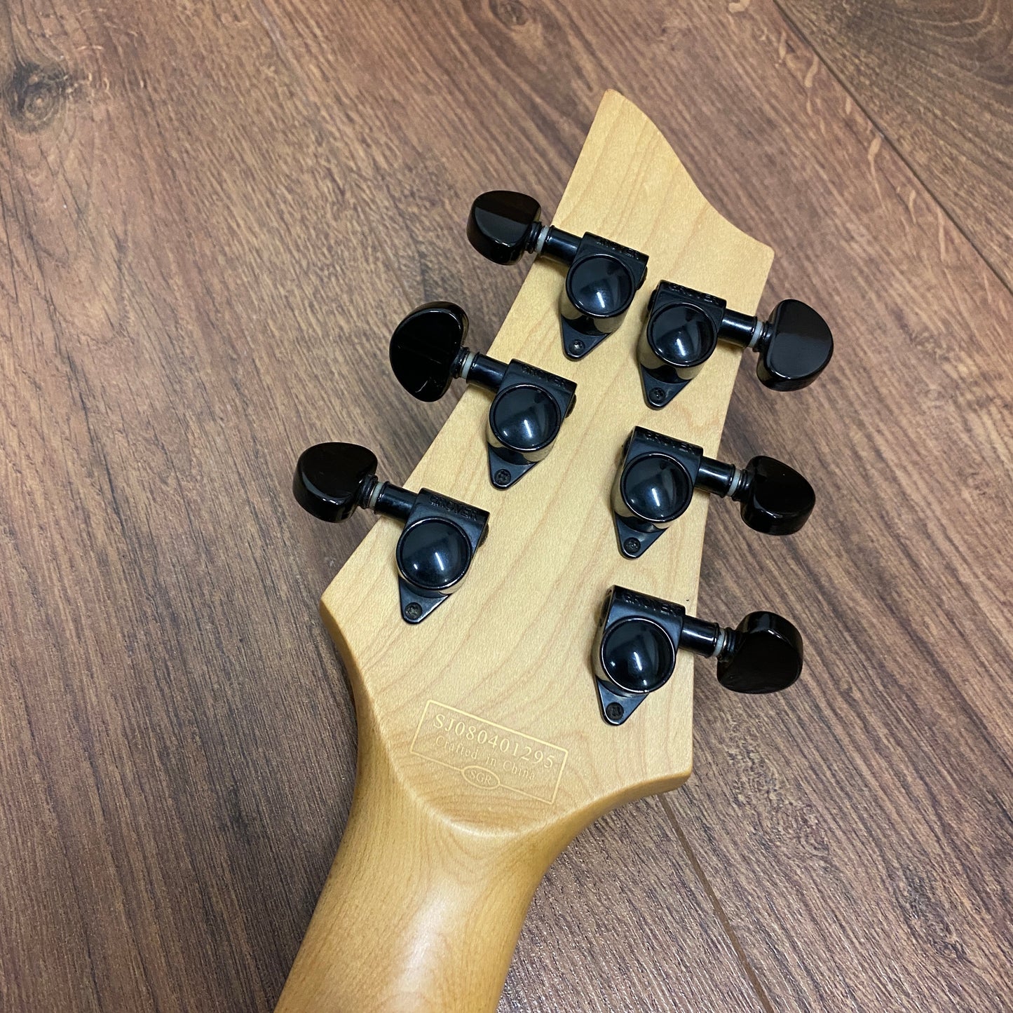 Pre-Owned Schecter Damien 6 Floyd Rose - Satin Black