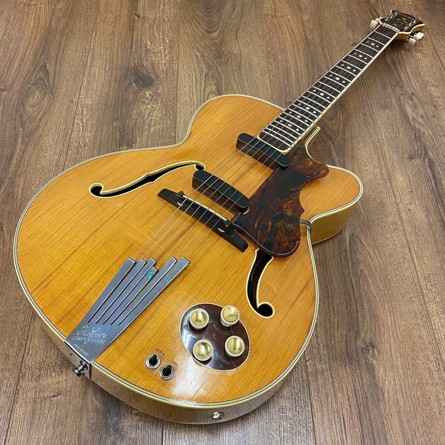 Pre-Owned Hofner President - Blonde - 1957