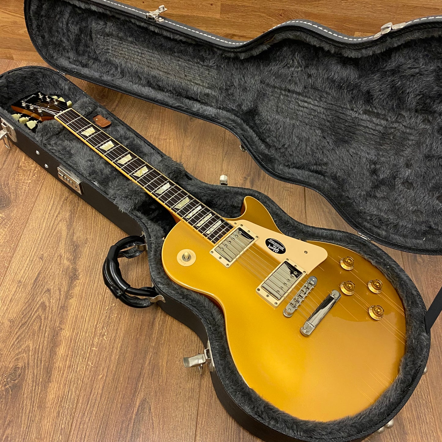 Pre-Owned Gibson Les Paul Standard '60s - Gold Top - 2006
