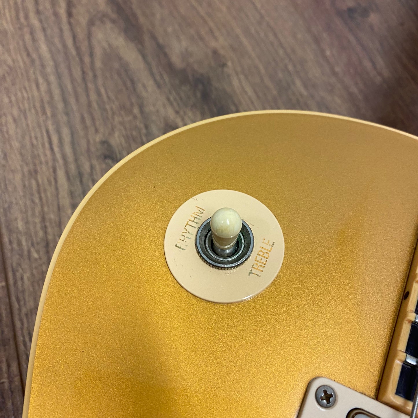 Pre-Owned Gibson Les Paul Standard '60s - Gold Top - 2006