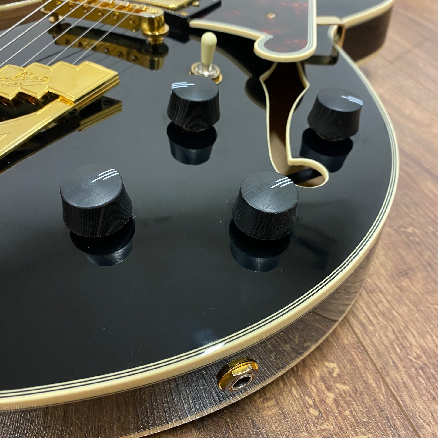 Pre-Owned D'Angelico Excel SS Semi-Hollow - Solid Black