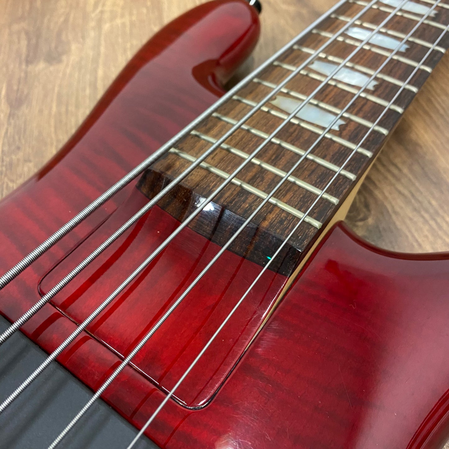 Pre-Owned Spector Rebop Deluxe 5 - Black Cherry Gloss