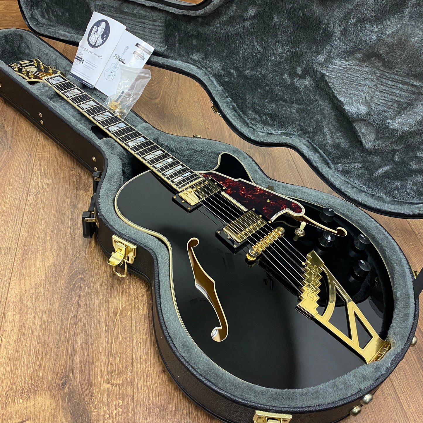 Pre-Owned D'Angelico Excel SS Semi-Hollow - Solid Black
