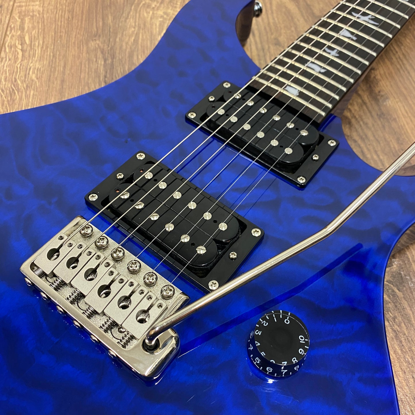 Pre-Owned PRS SE Custom 24 - Royal Blue - 2010