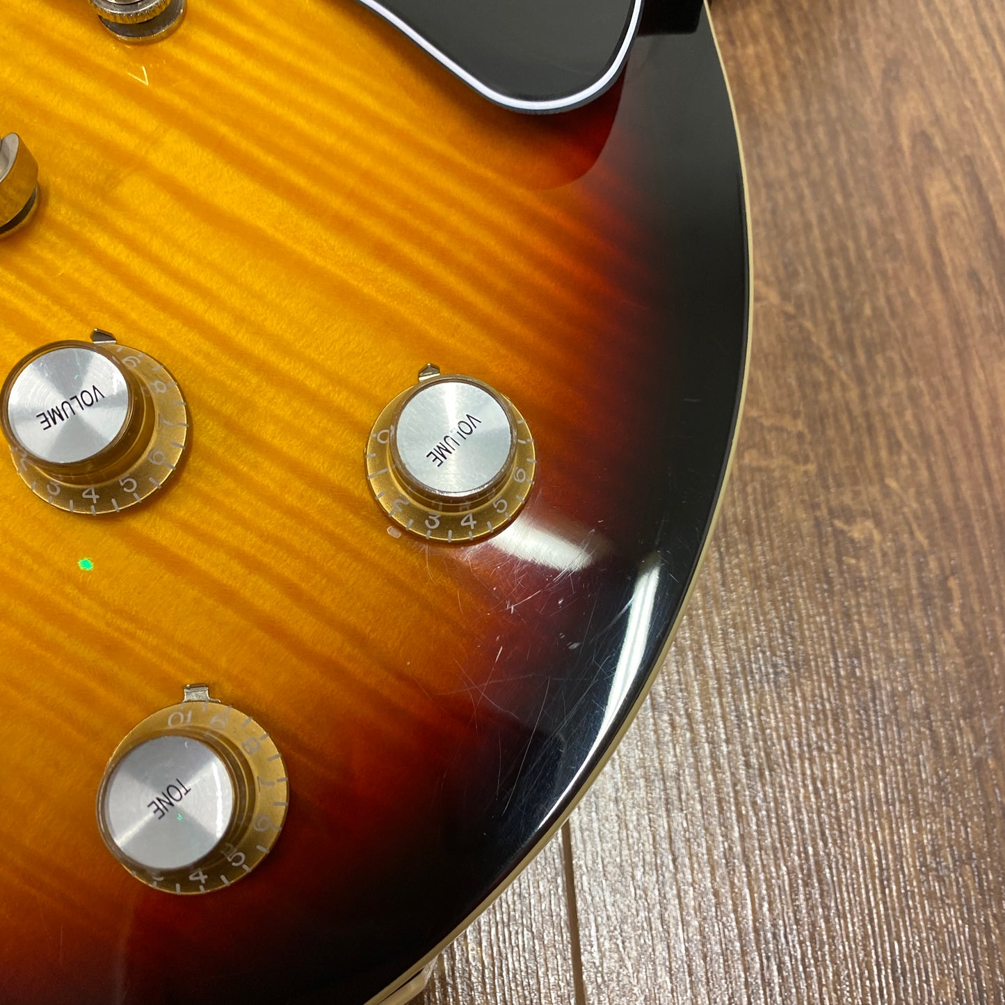 Pre-Owned Epiphone Les Paul Standard Pro - Tobacco Sunburst - Seymour Duncan Slash APH-2S