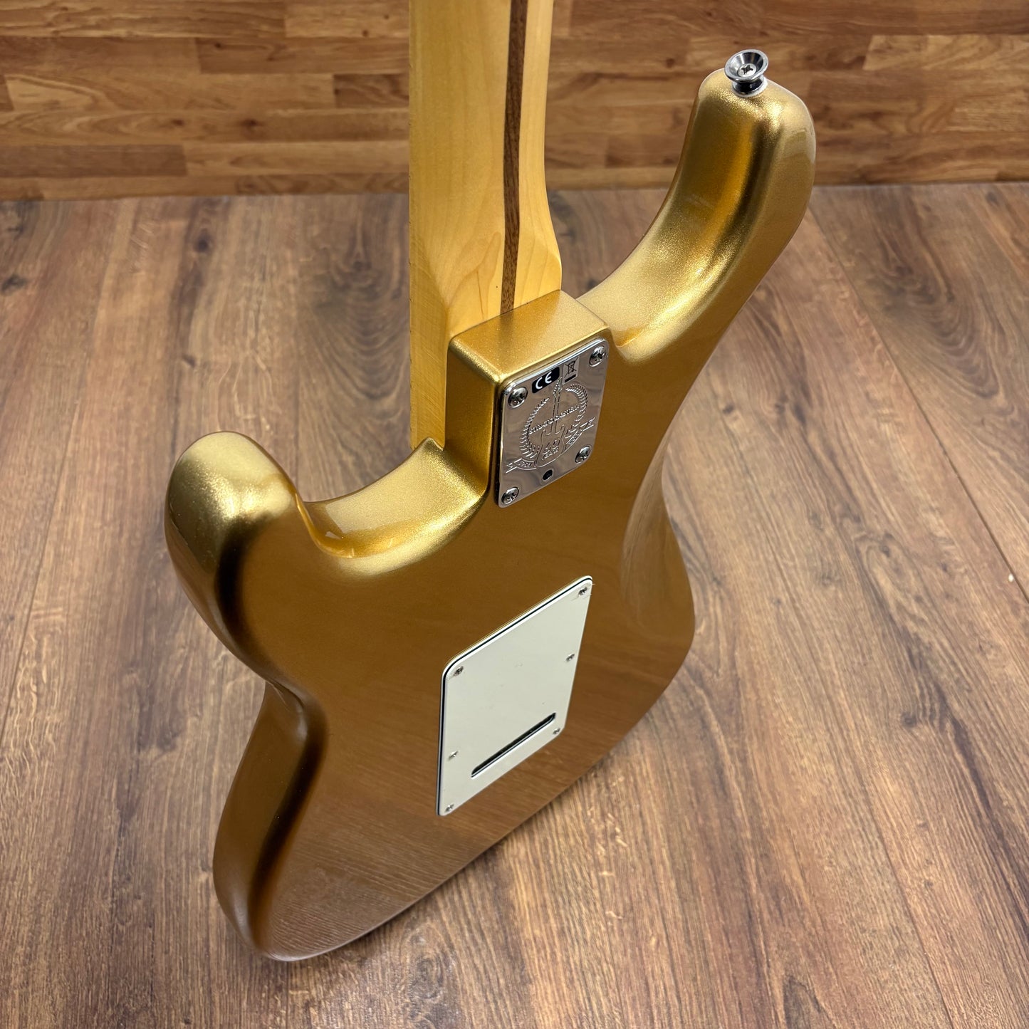 Pre-Owned Fender Limited Edition American Standard Stratocaster - Mystic Aztec Gold - 2014