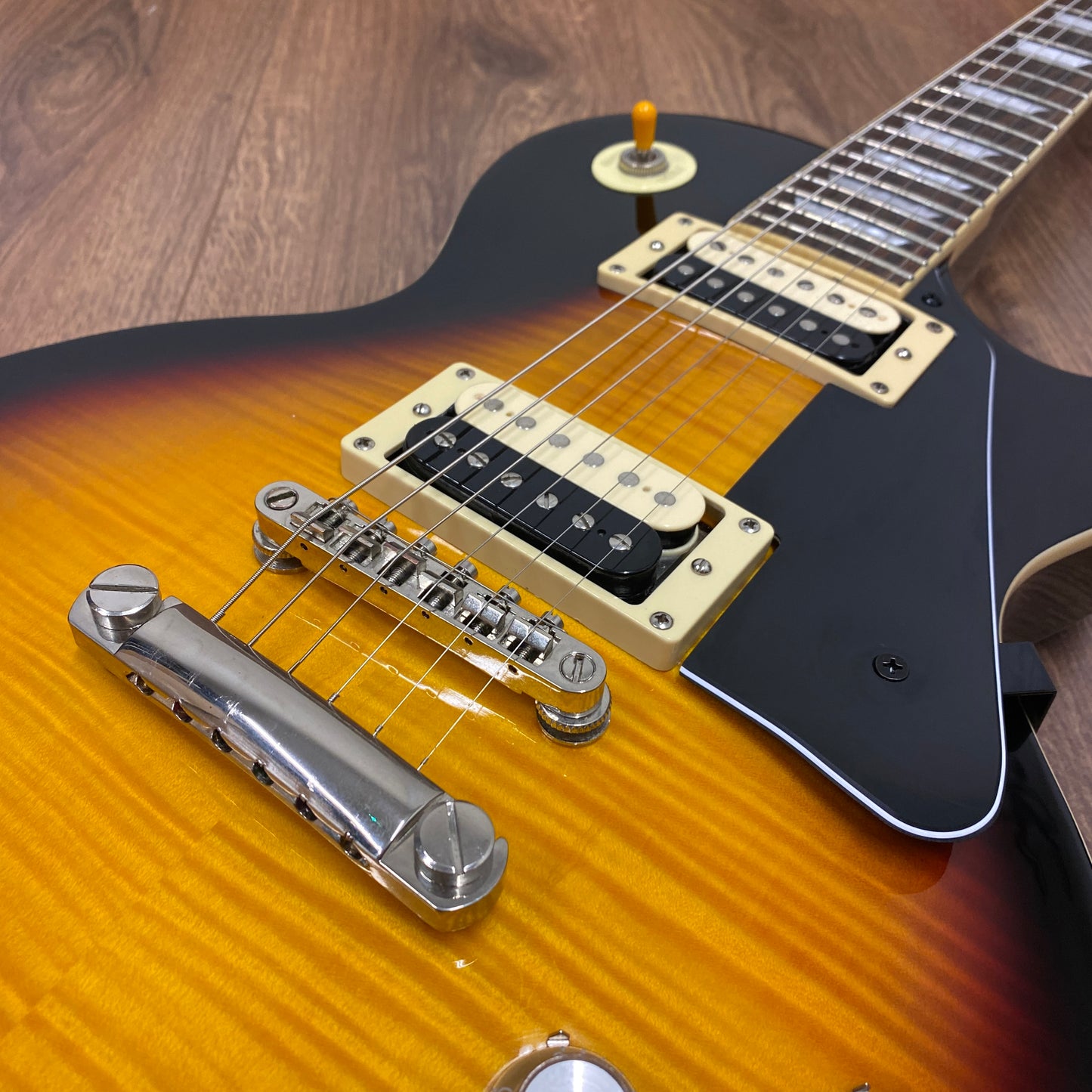 Pre-Owned Epiphone Les Paul Standard Pro - Tobacco Sunburst - Seymour Duncan Slash APH-2S